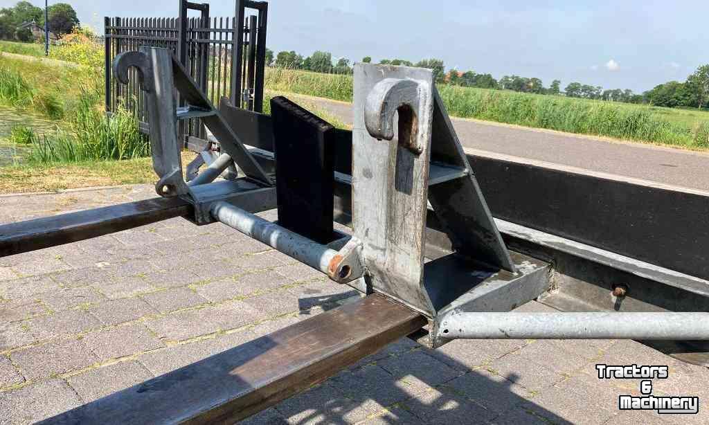 Diverse gebruikte onderdelen Qmac Rubberschuif met euro & lepelinsteek 