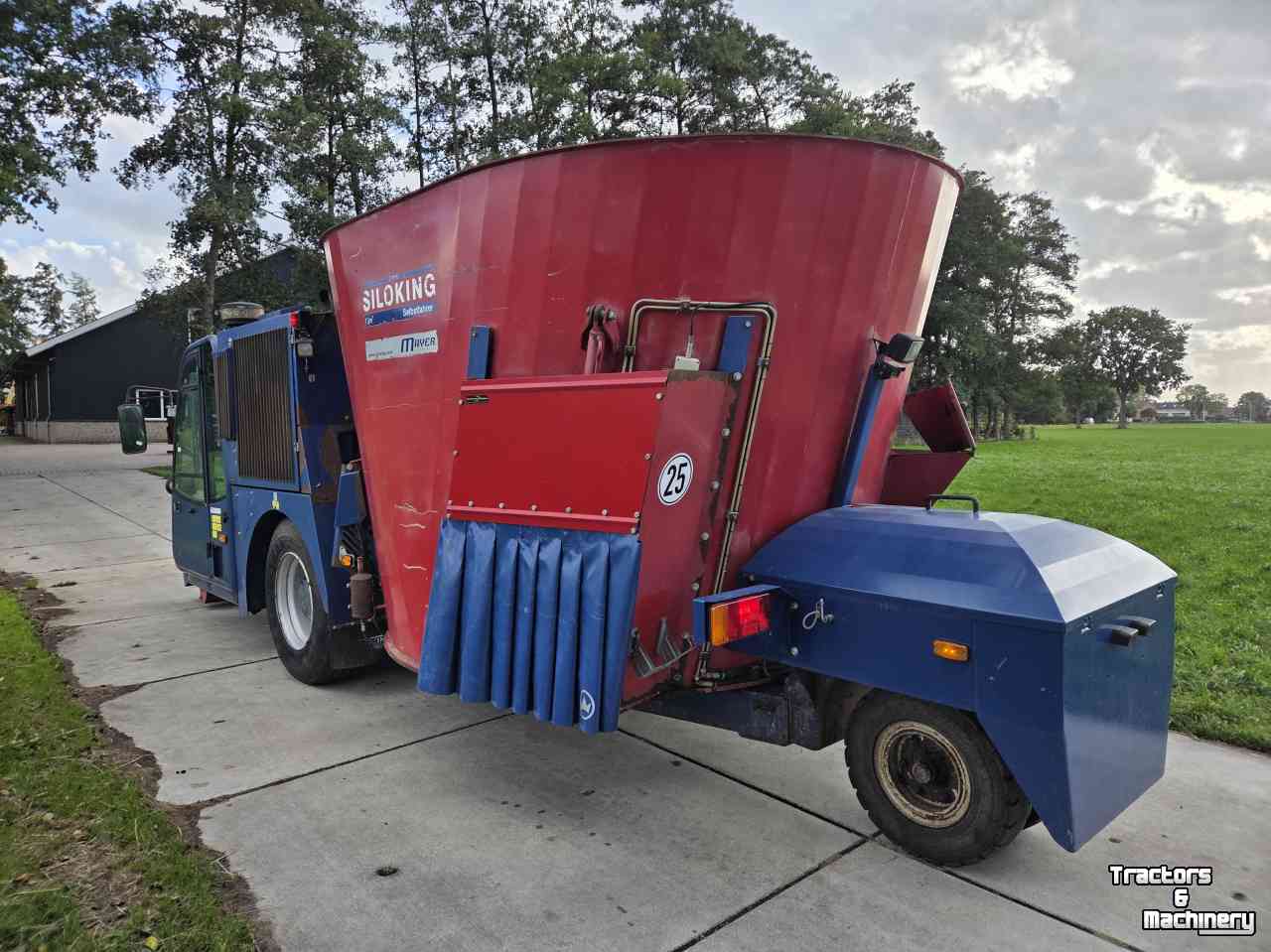Zelfrijdende Voermengwagen Siloking SF13 zelfrijdende voermengwagen