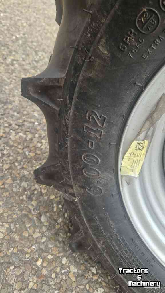 Compact tractor Solis 26 HST
