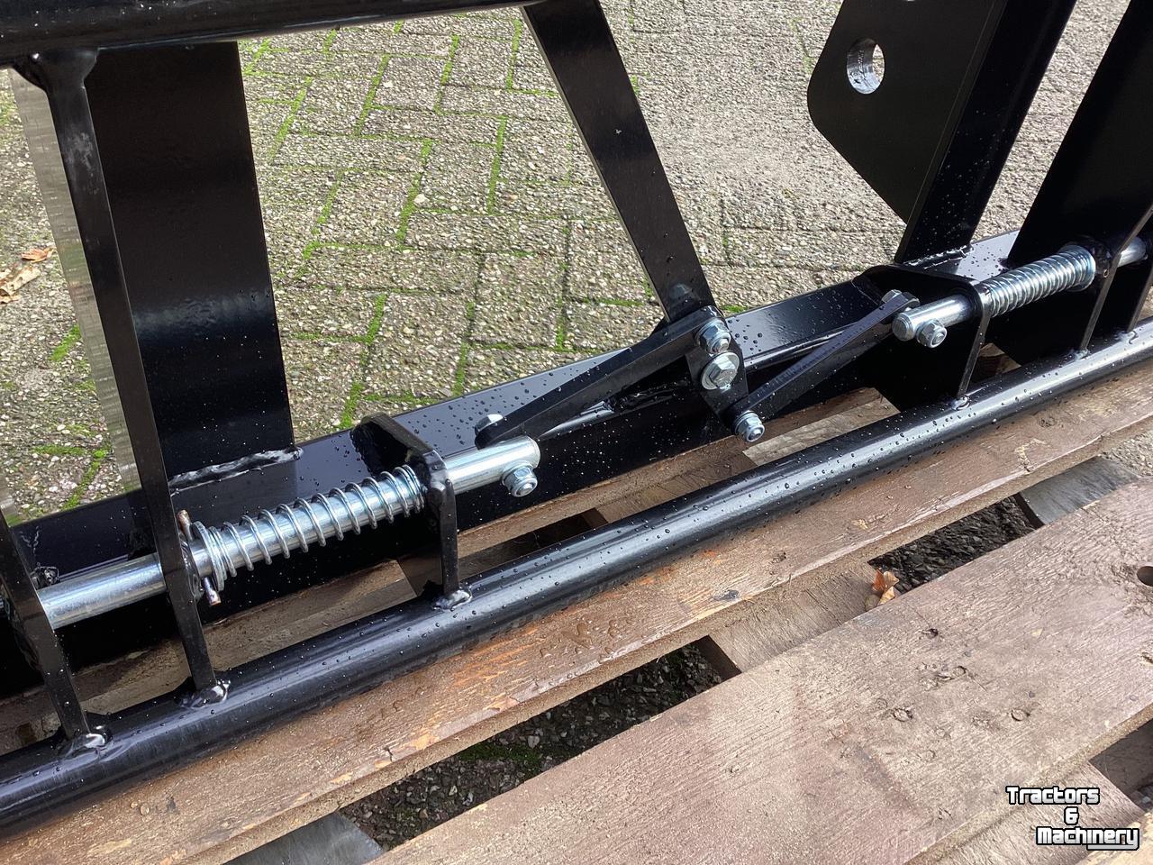 Shovel / Wiellader / Kniklader Hemach giant naar euro