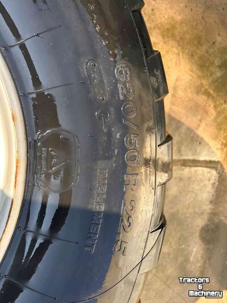 Wielen, Banden, Velgen & Afstandsringen Vredestein 620/50R22.5 Flotation Pro 75%