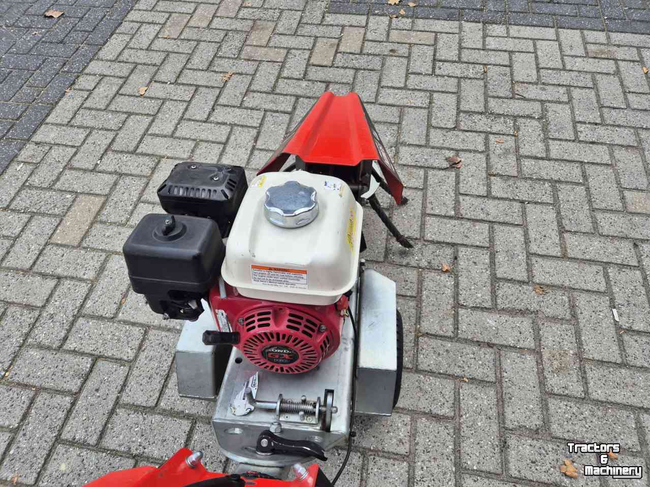 Onkruidstrijker Nimos MVG-11