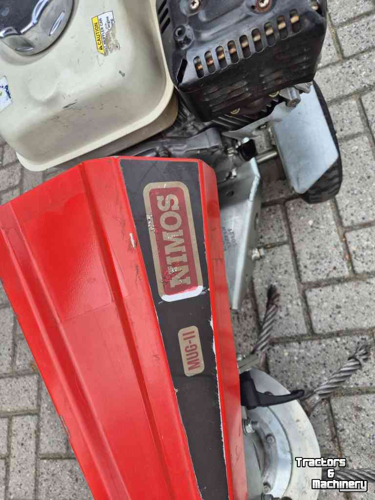 Onkruidstrijker Nimos MVG-11