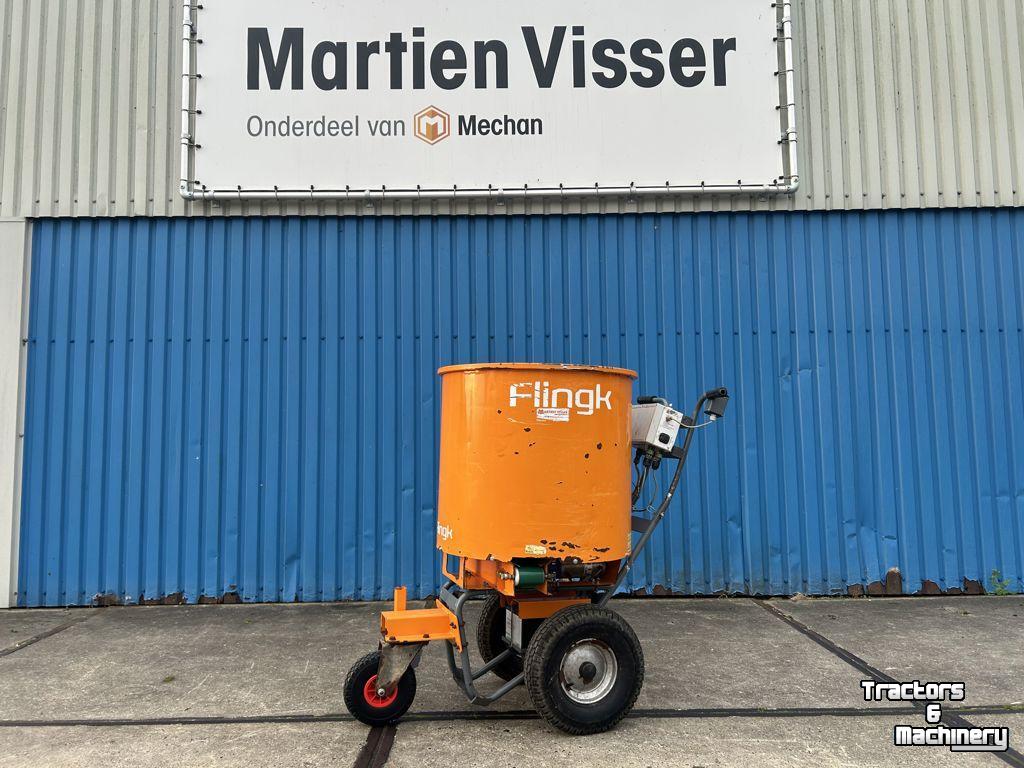 Zaagselstrooier voor boxen Flingk SE 250 BOXINSTROOIER