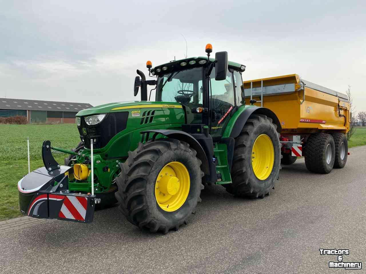 Tractor / Trekker John Deere 6155R Tractor 200 Pk + Gronddumper Tandemasser (22 ton)