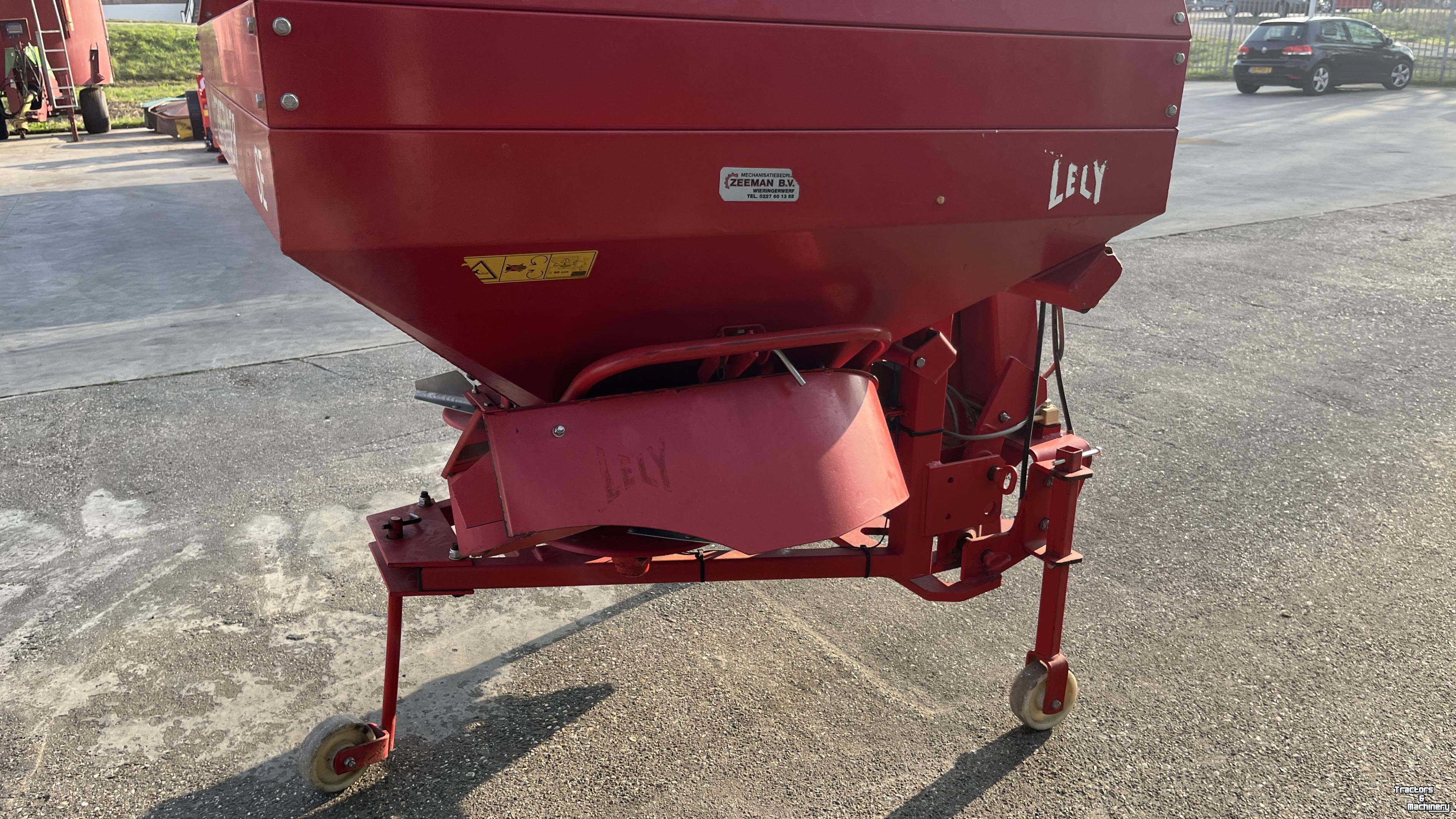 Kunstmeststrooier Lely centerliner SE