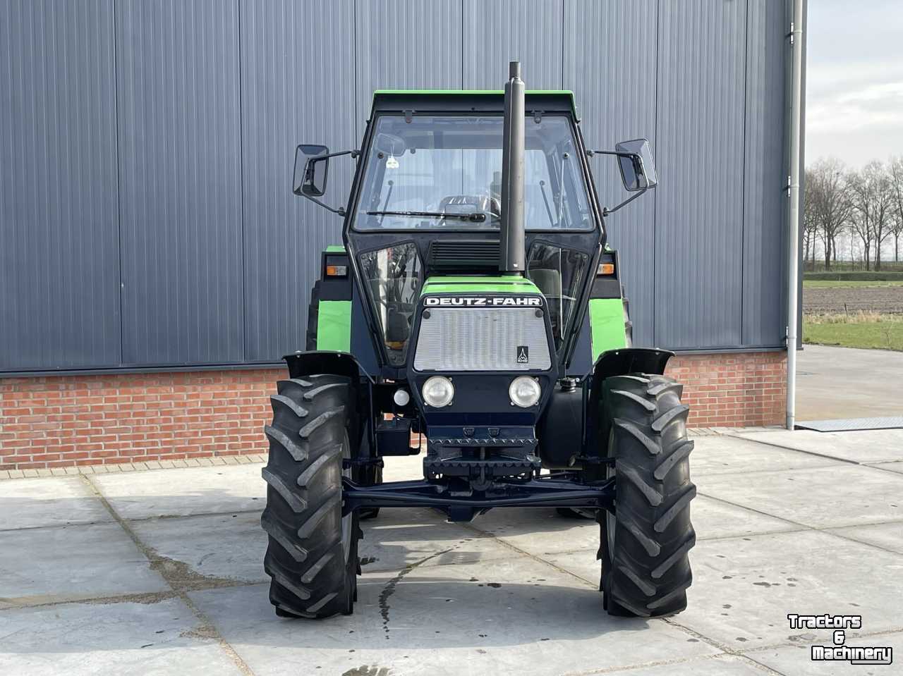 Traktoren Deutz-Fahr DX 4.30