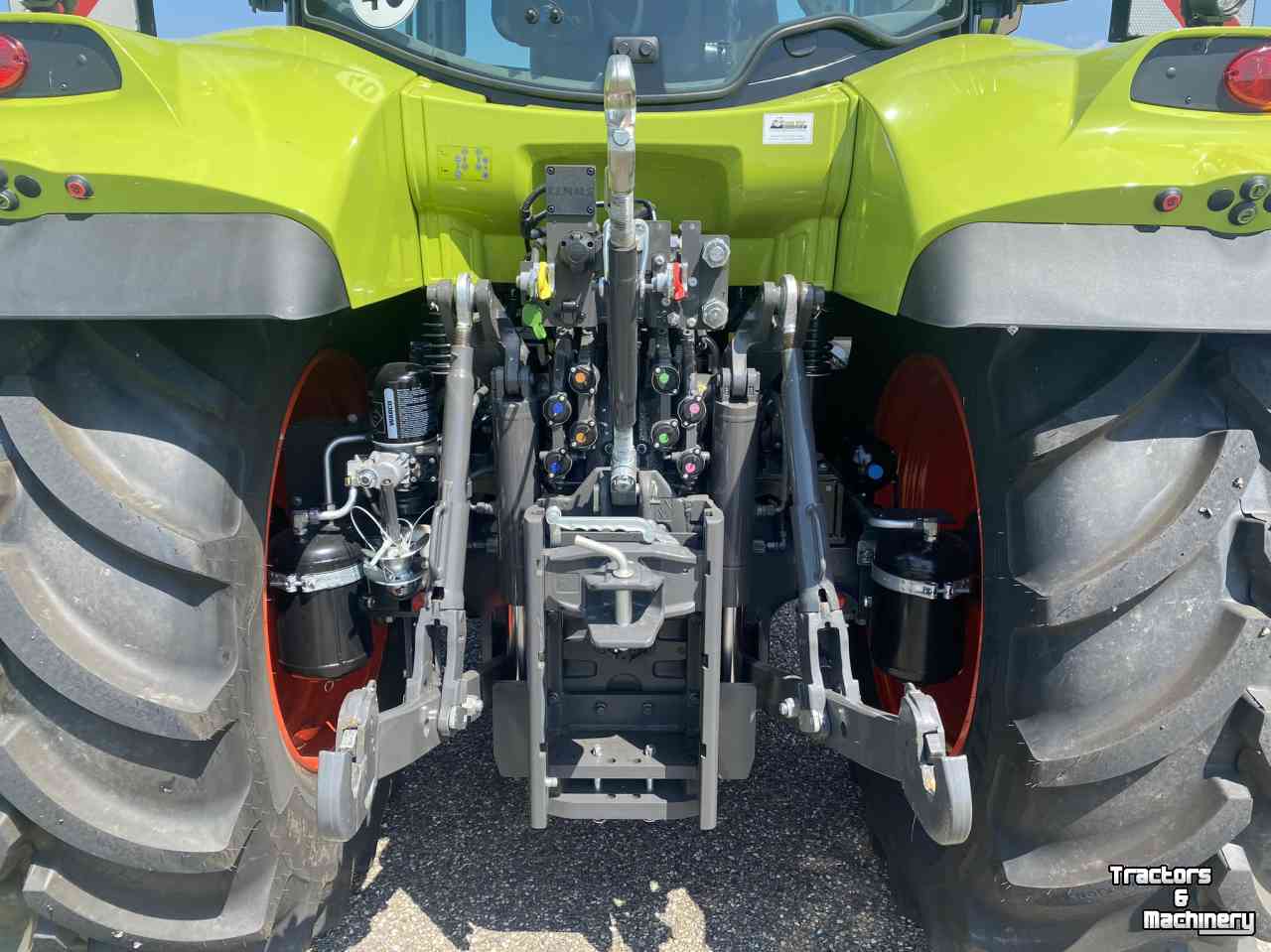 Traktoren Claas Arion 530 CIS