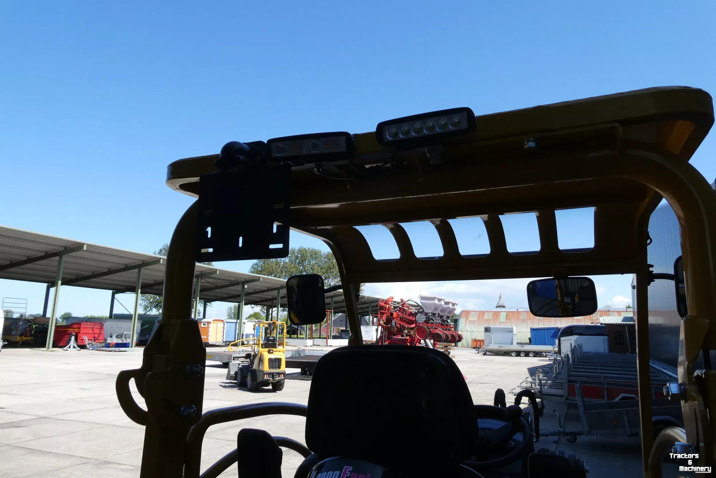 Shovel / Wiellader / Kniklader Eurotrac W12F
