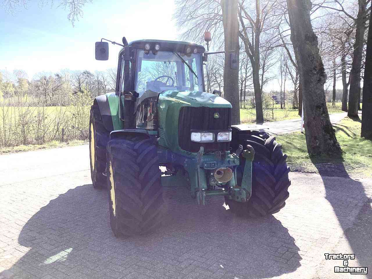 Tractor / Trekker John Deere 6920 S Tractor