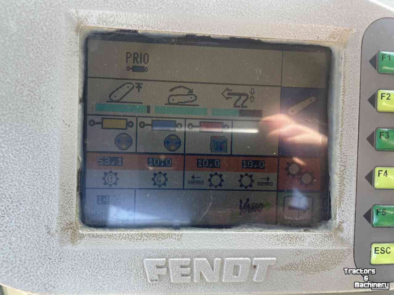 Tractor / Trekker Fendt Favorit 711 Vario + MT frontlader