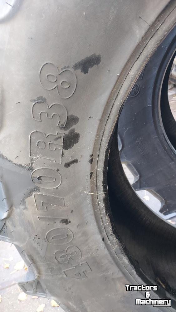 Wielen, Banden, Velgen & Afstandsringen BKT 480/70R38