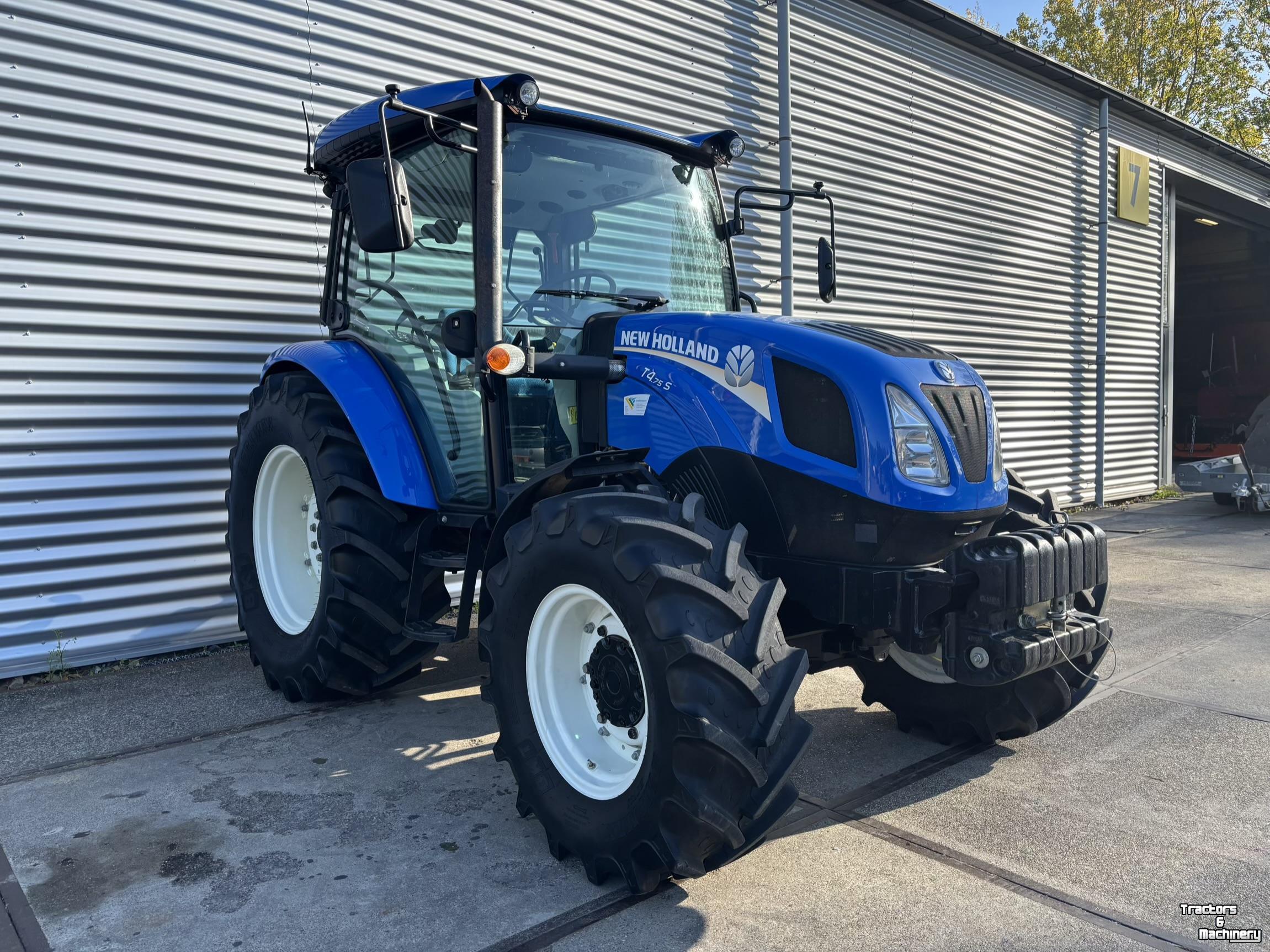 Tractor / Trekker New Holland T4S.75