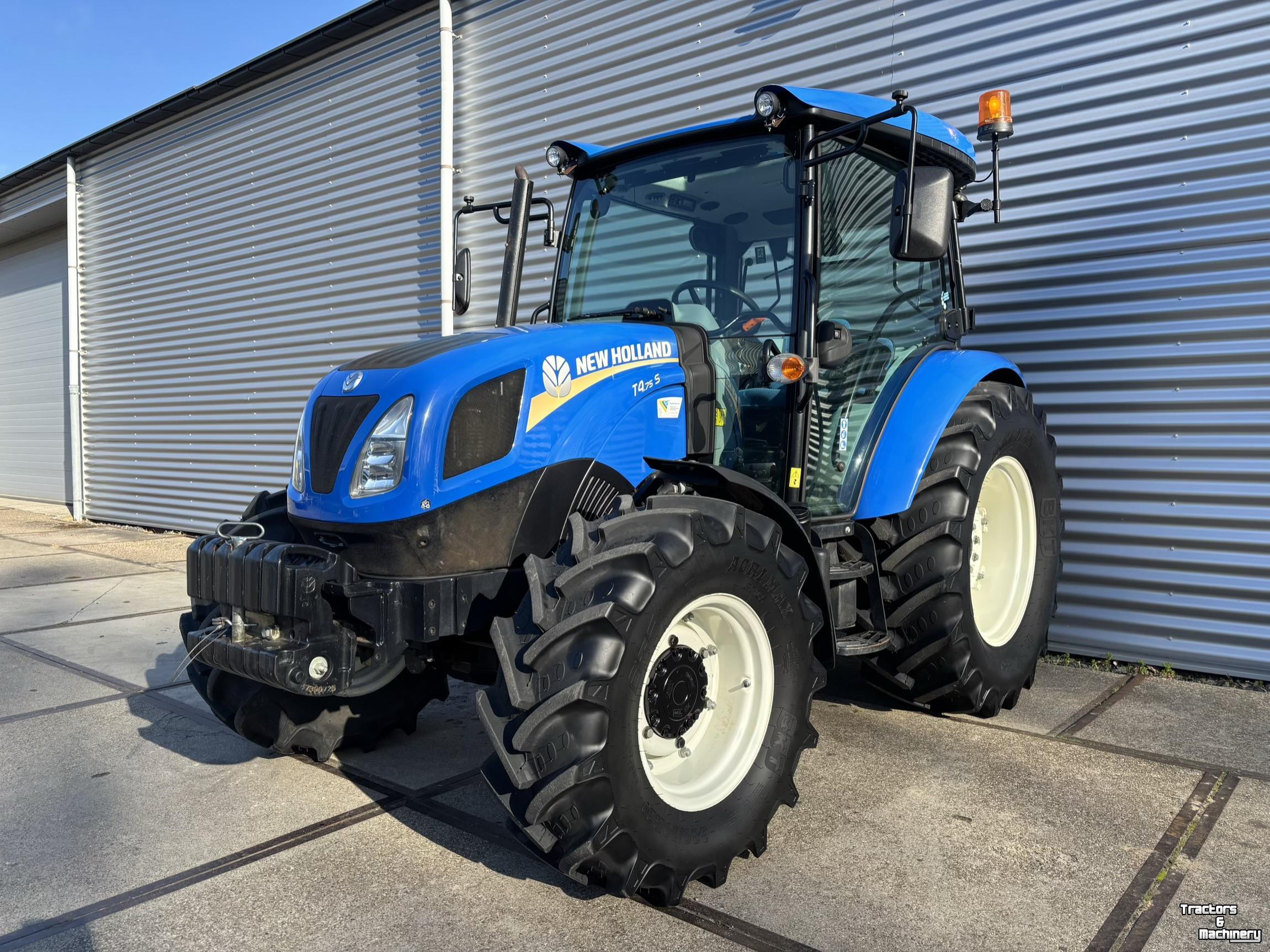 Tractor / Trekker New Holland T4S.75