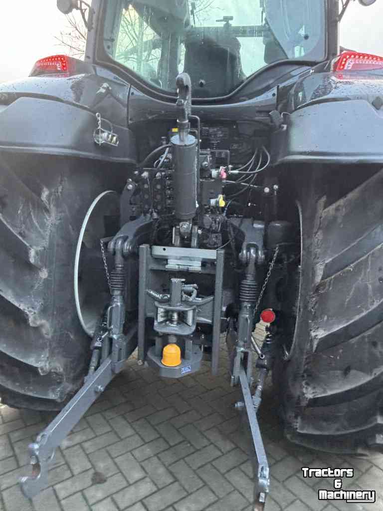 Tractor / Trekker Valtra T175eA (eco active uitvoering)