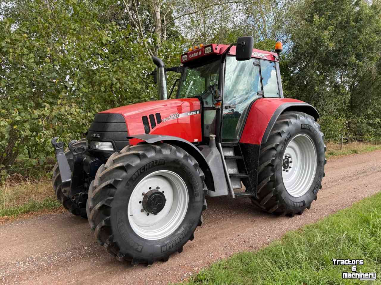 Tractor / Trekker Case-IH CVX 120