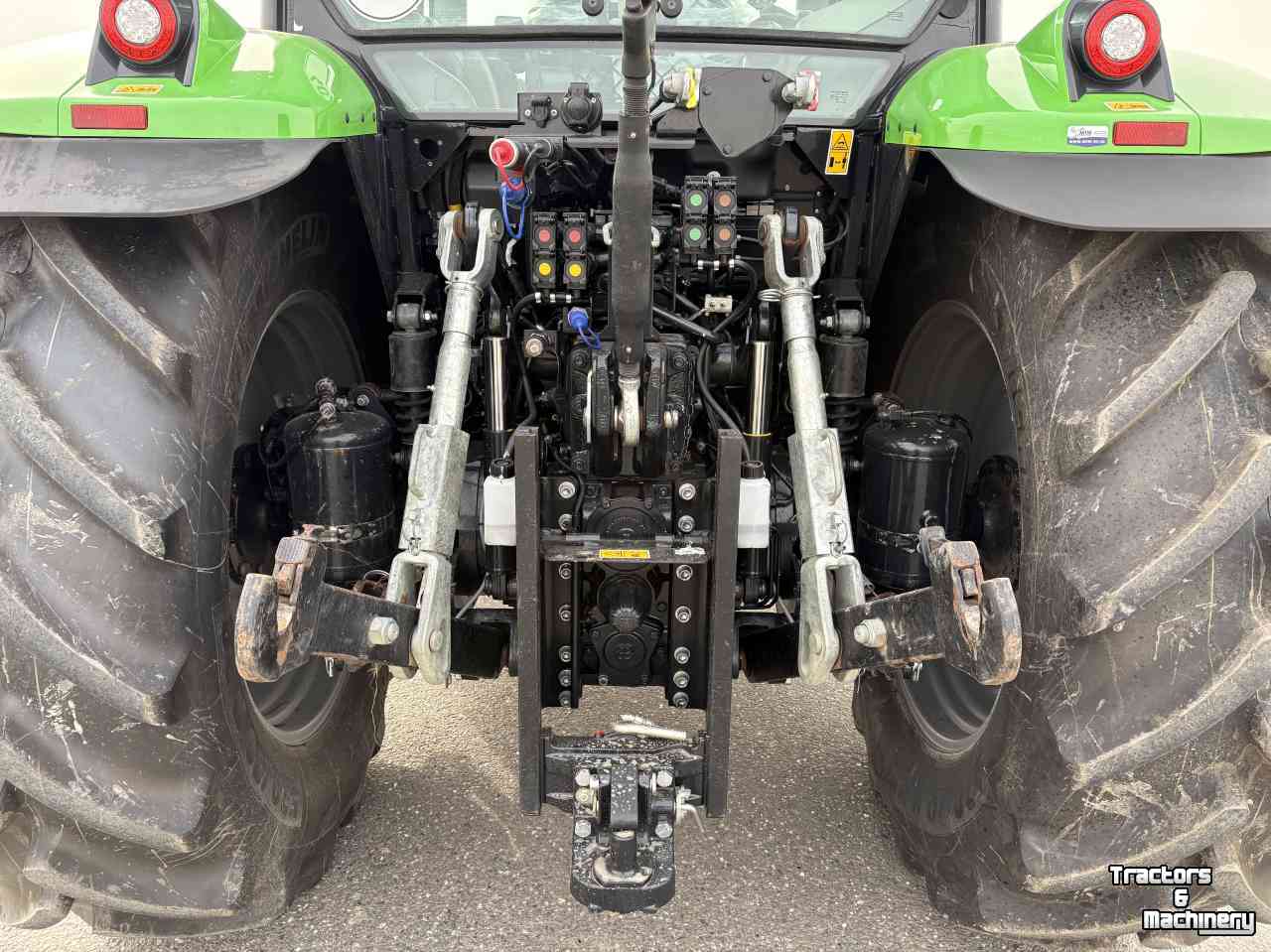 Tractor / Trekker Deutz-Fahr 6135C TTV