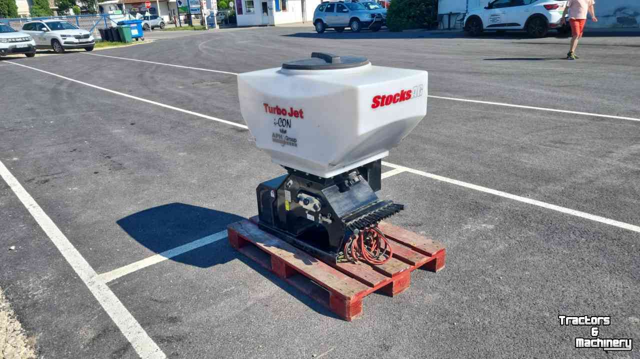 Fronttank zaaimachine Stocks StocksAg Microgranulator 240L