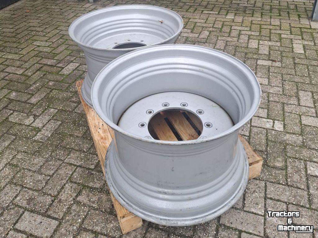 Wielen, Banden, Velgen & Afstandsringen Massey Ferguson VELGEN 28X18 INCH