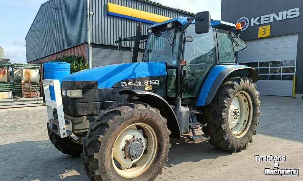 Traktoren New Holland 8160 Tractor