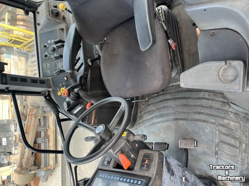 Tractor / Trekker New Holland 8160