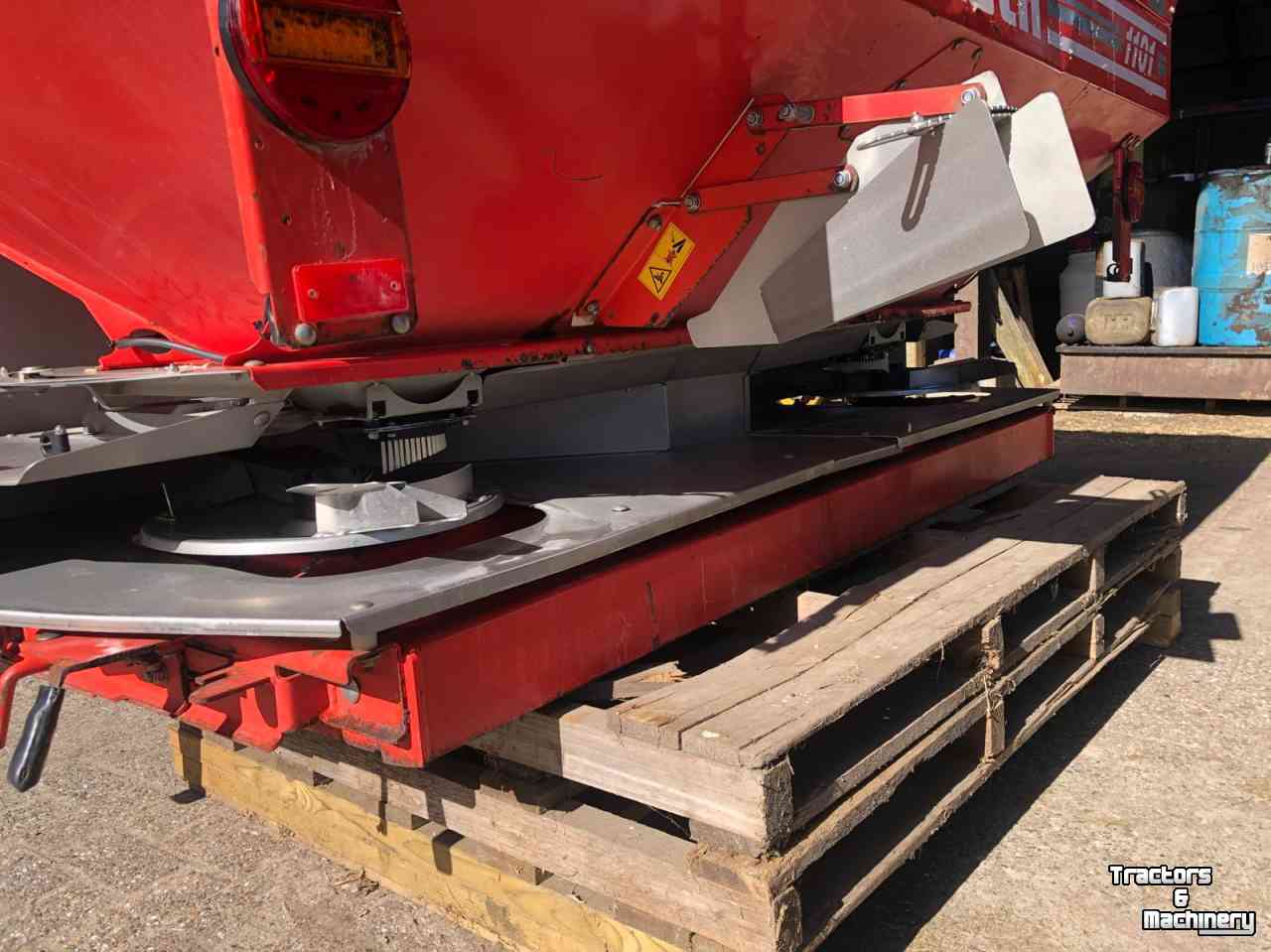 Kunstmeststrooier Kuhn Rauch axera m/w 1101