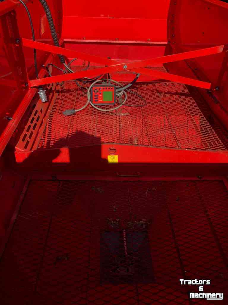 Kunstmeststrooier Kuhn Rauch axera m/w 1101