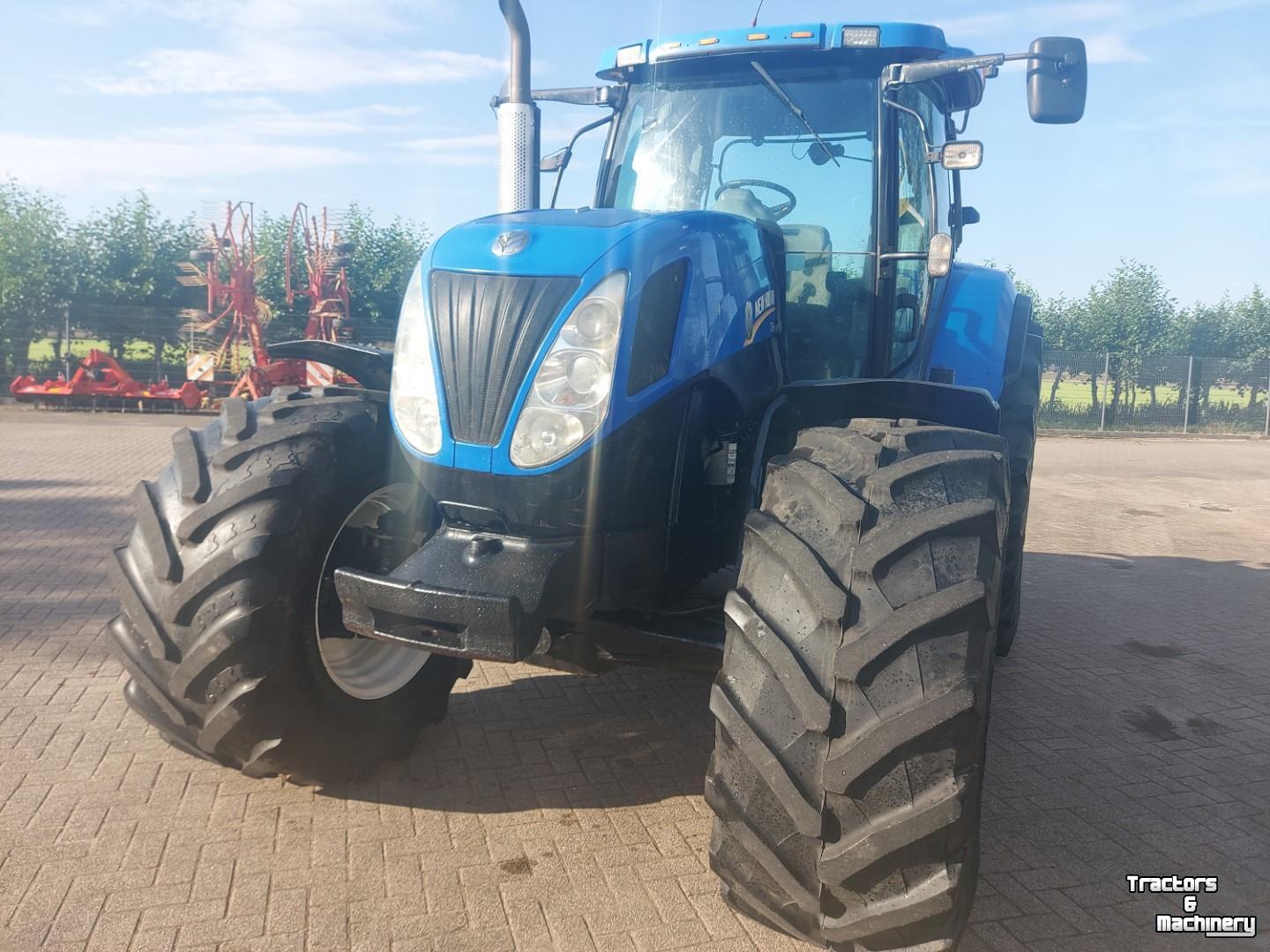 Tractor / Trekker New Holland T7040