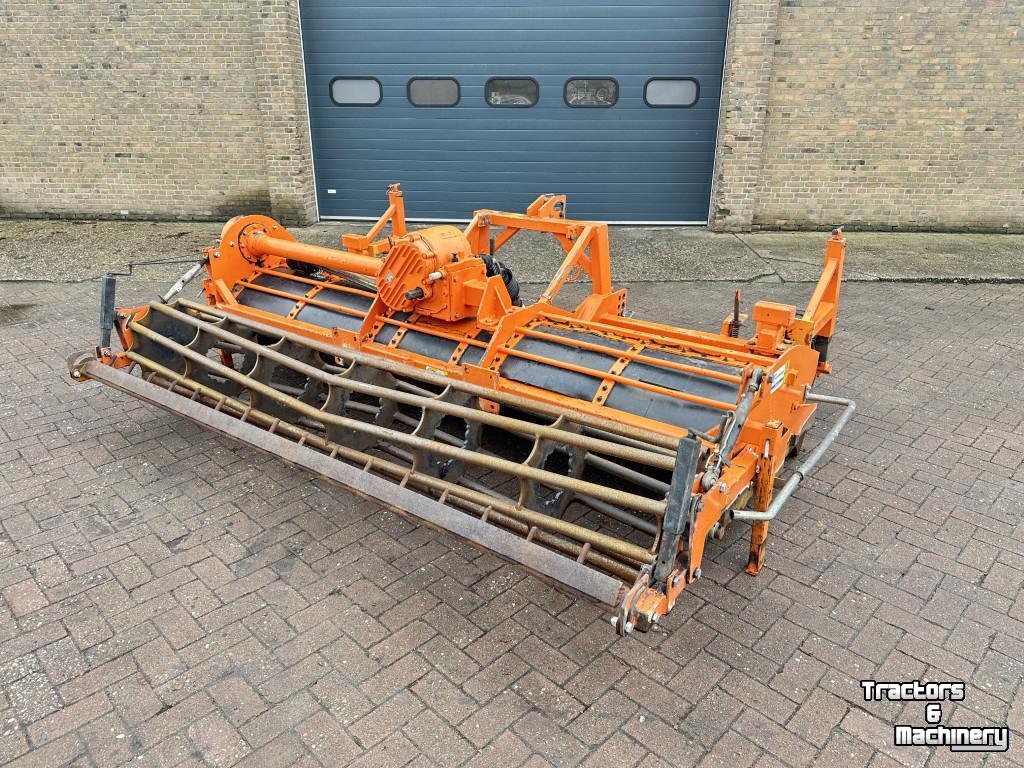 Grondfrees Struik 4RF 310F Frontfrees