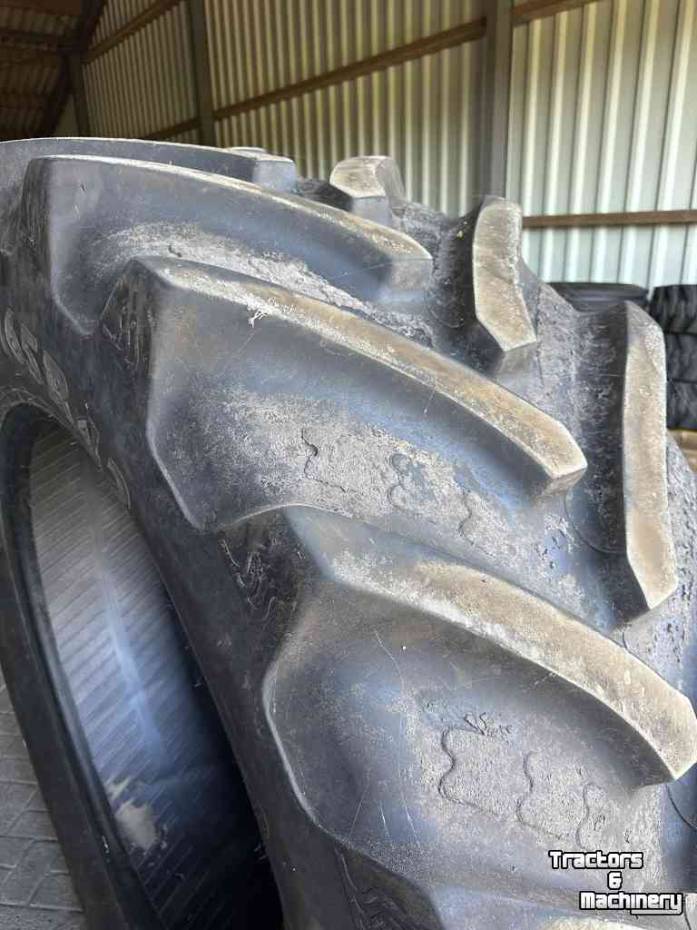 Wielen, Banden, Velgen & Afstandsringen BKT 650/65R42