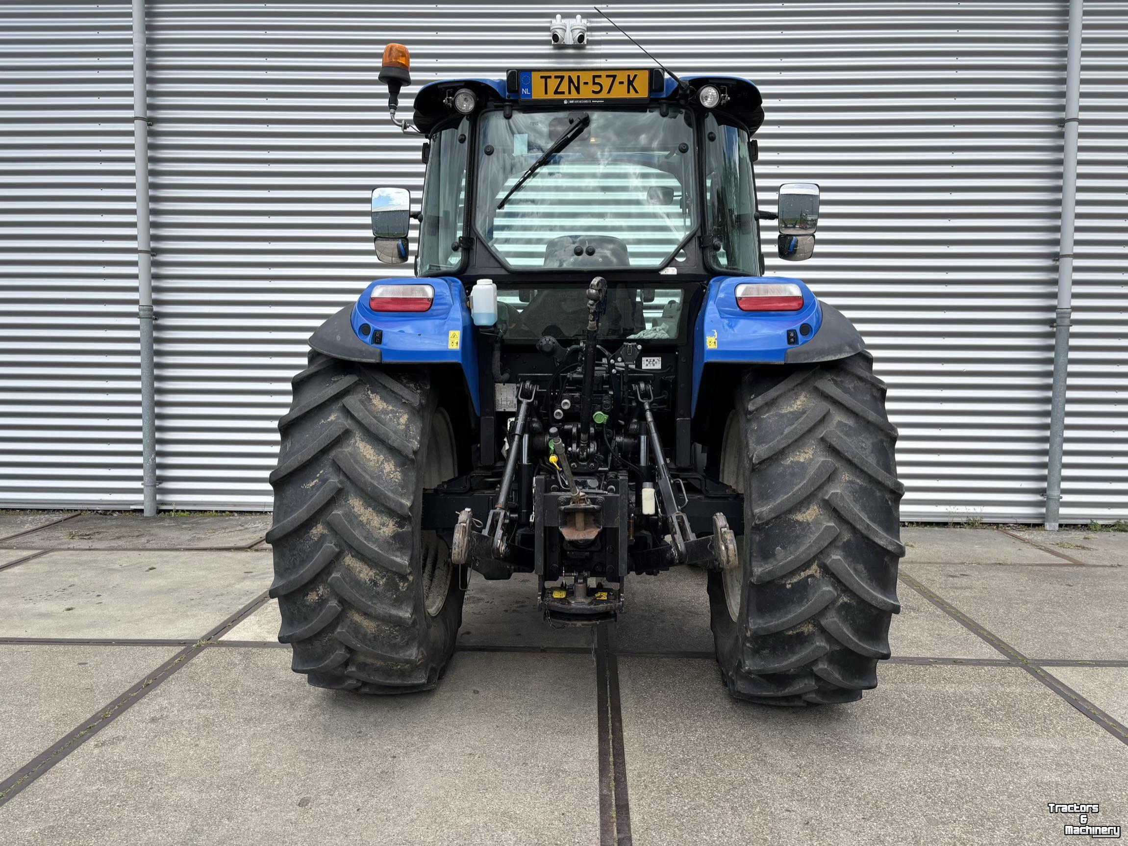 Tractor / Trekker New Holland T5.115 Dual Command
