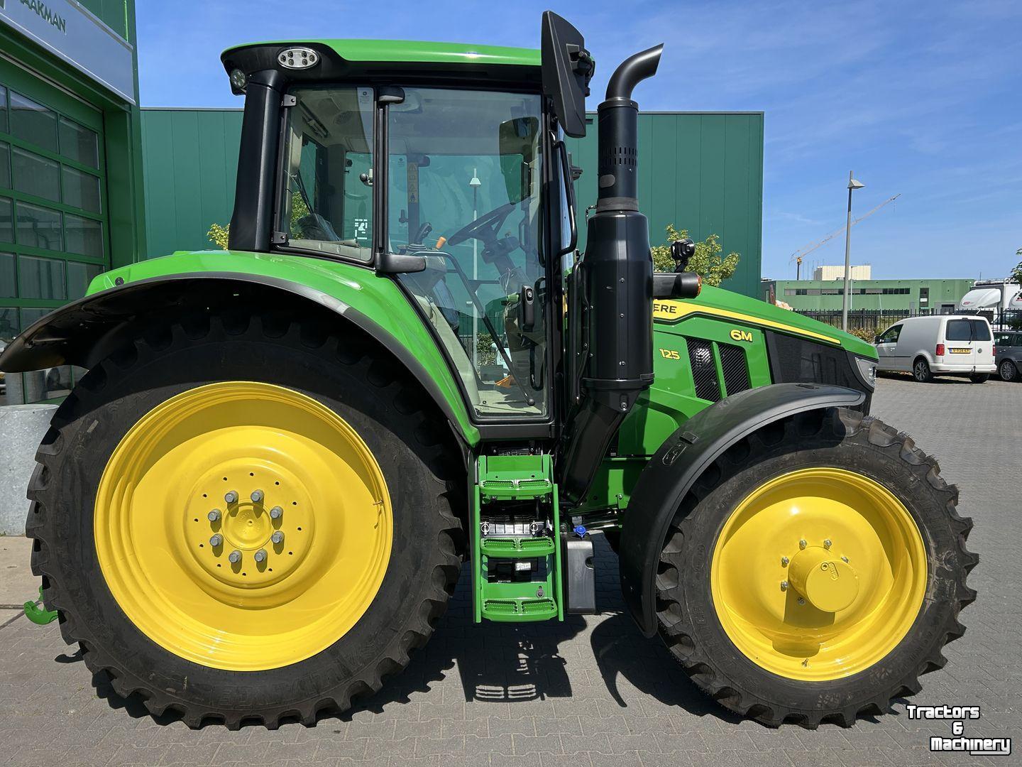 Tractor / Trekker John Deere 6M 125