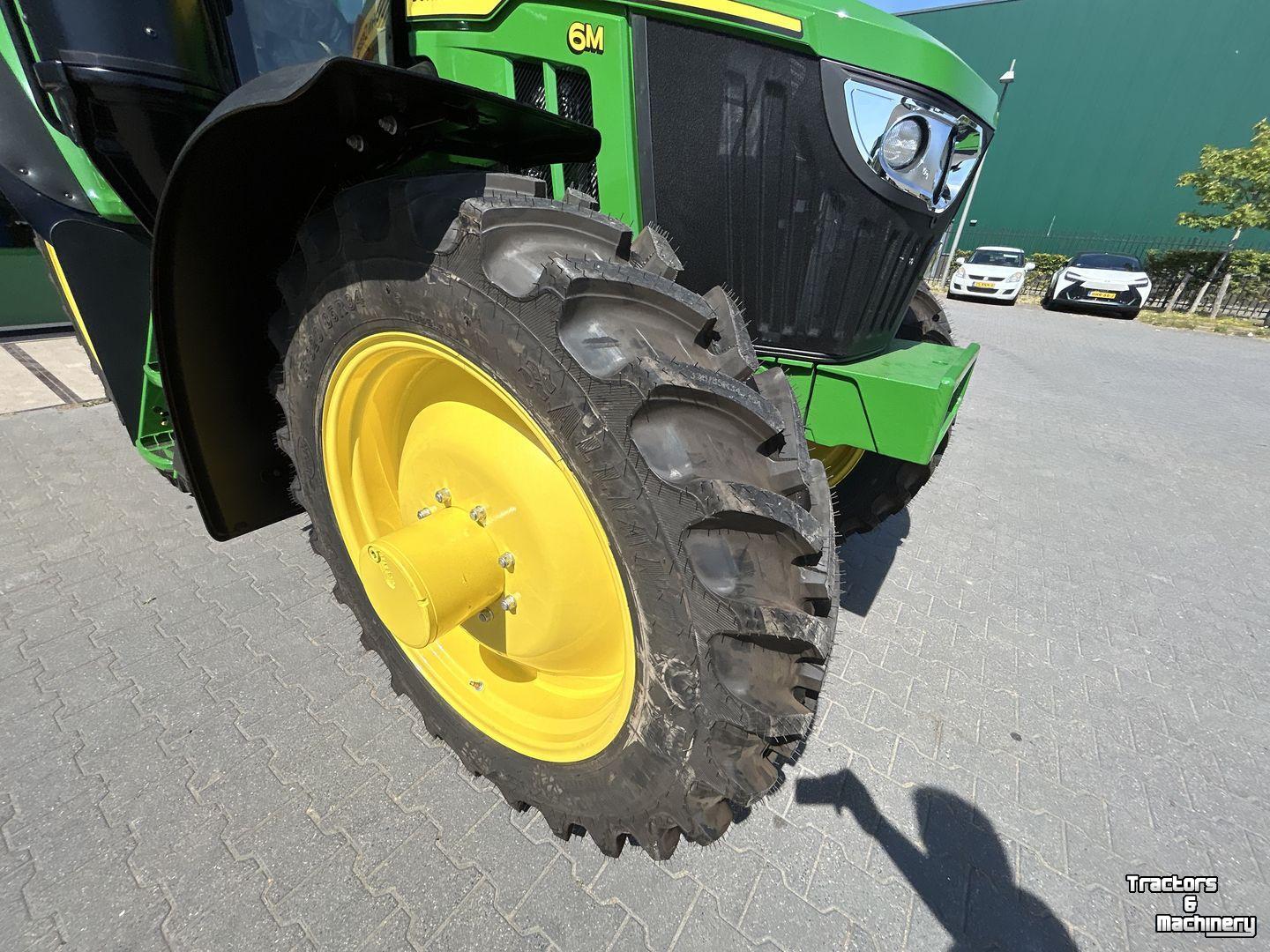 Tractor / Trekker John Deere 6M 125