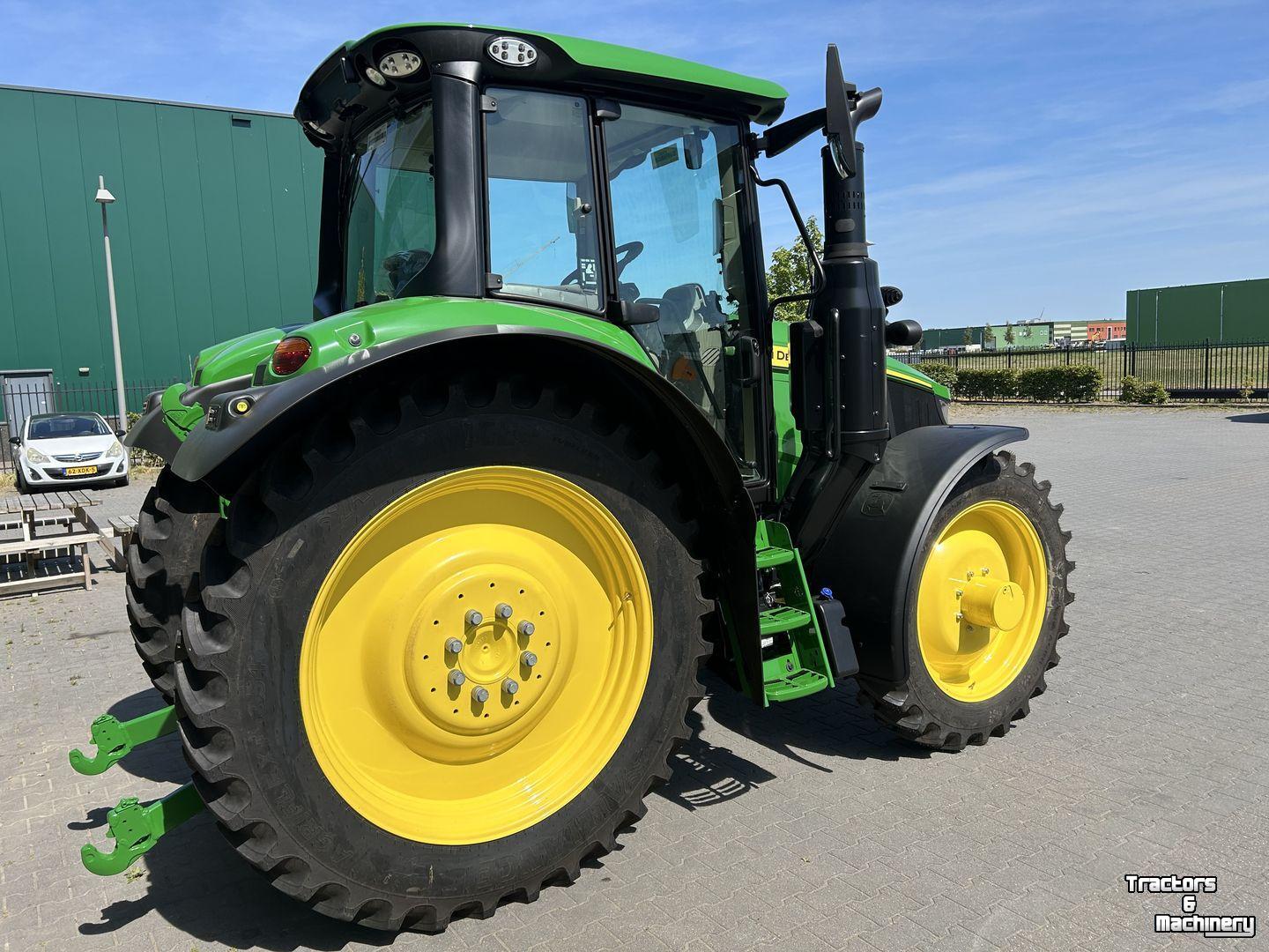 Tractor / Trekker John Deere 6M 125