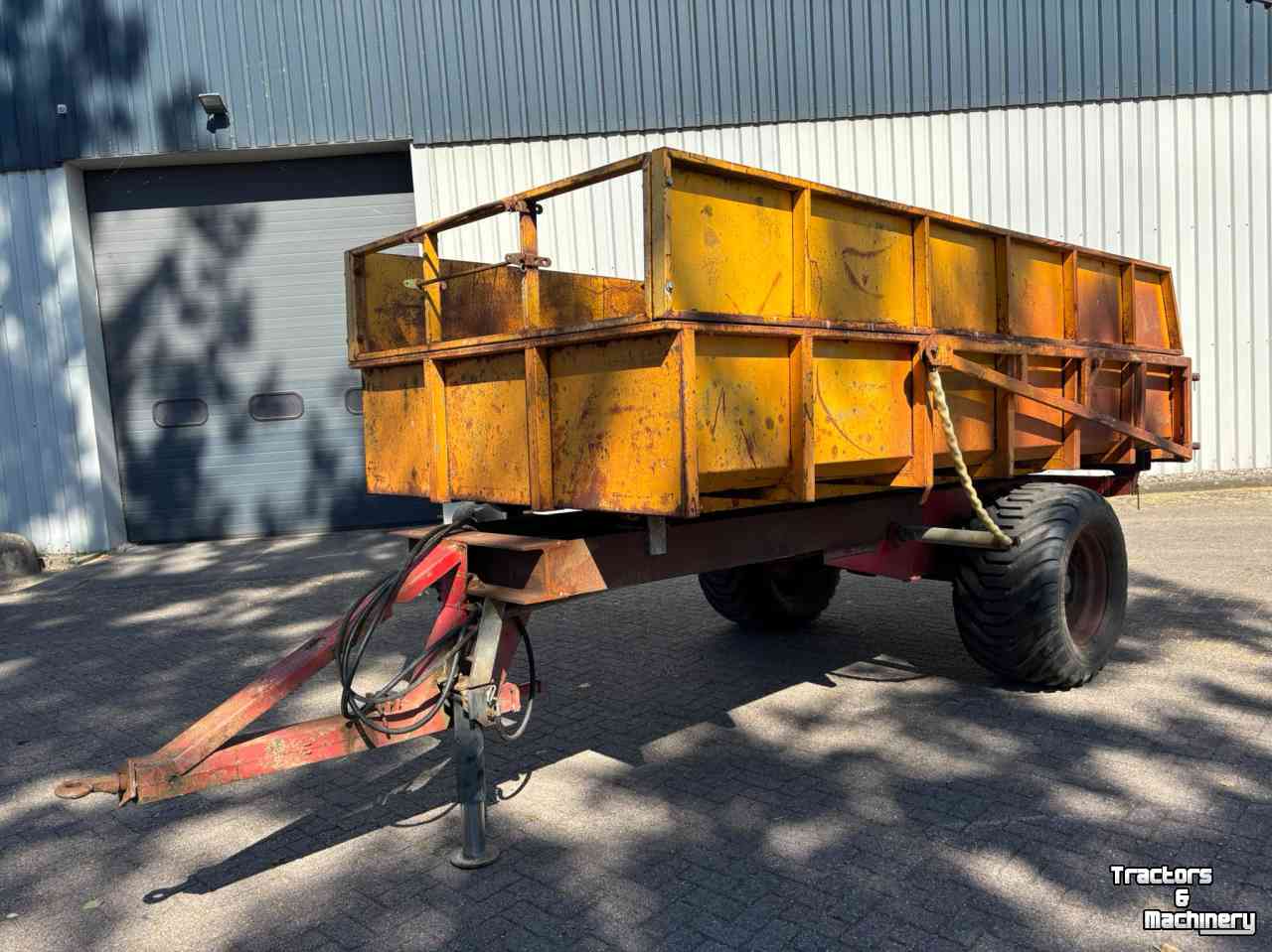 Kipper / Kiepwagen / Landbouwkipper  Kipper