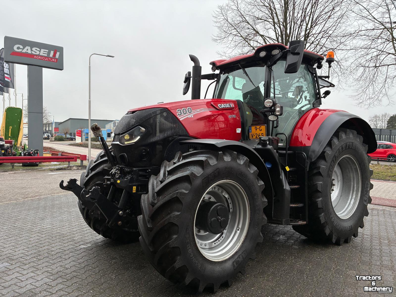 Tractor / Trekker Case 300CVX