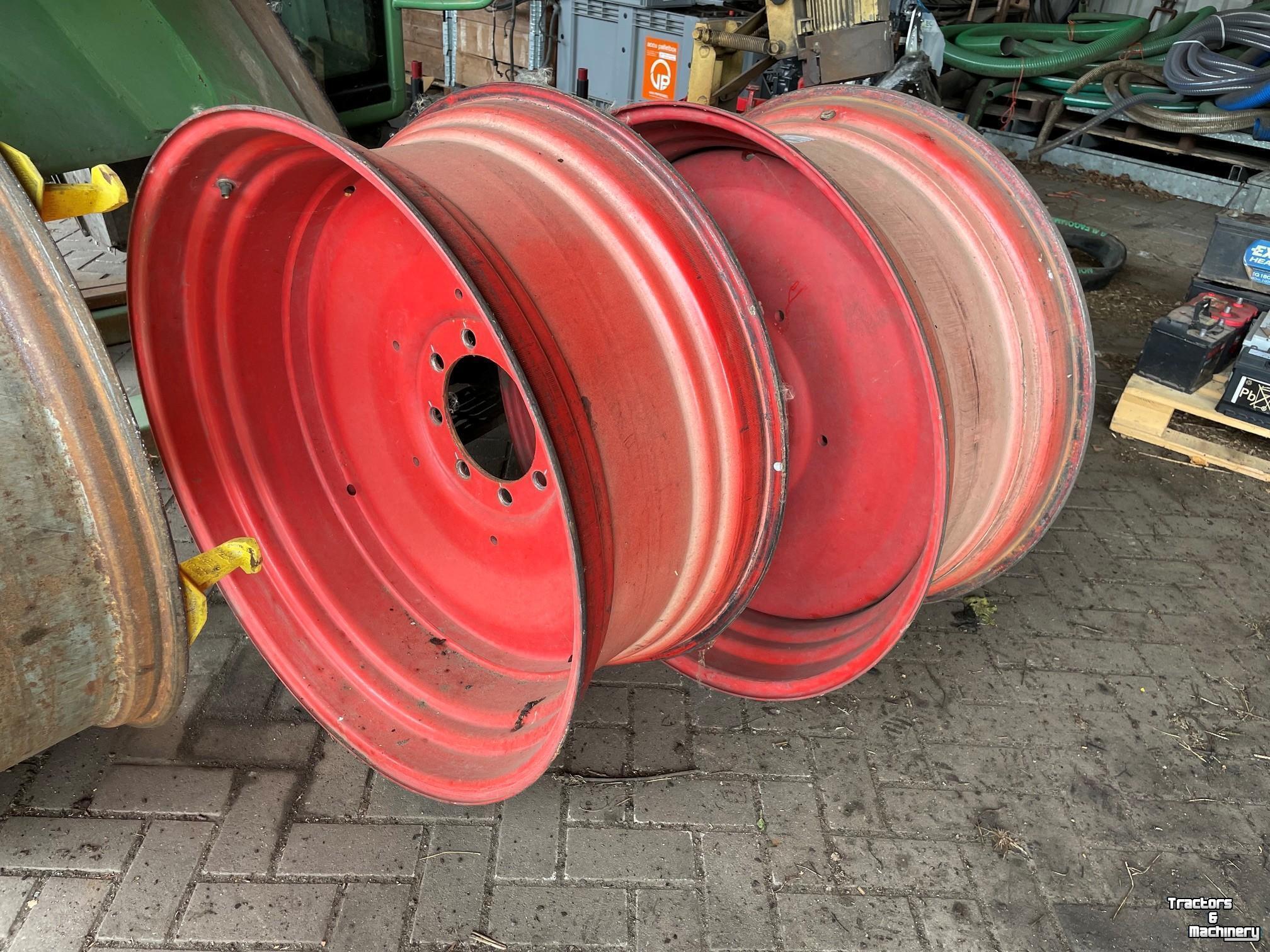 Tractor / Trekker Fendt Set 16x38 ET-112 velgen
