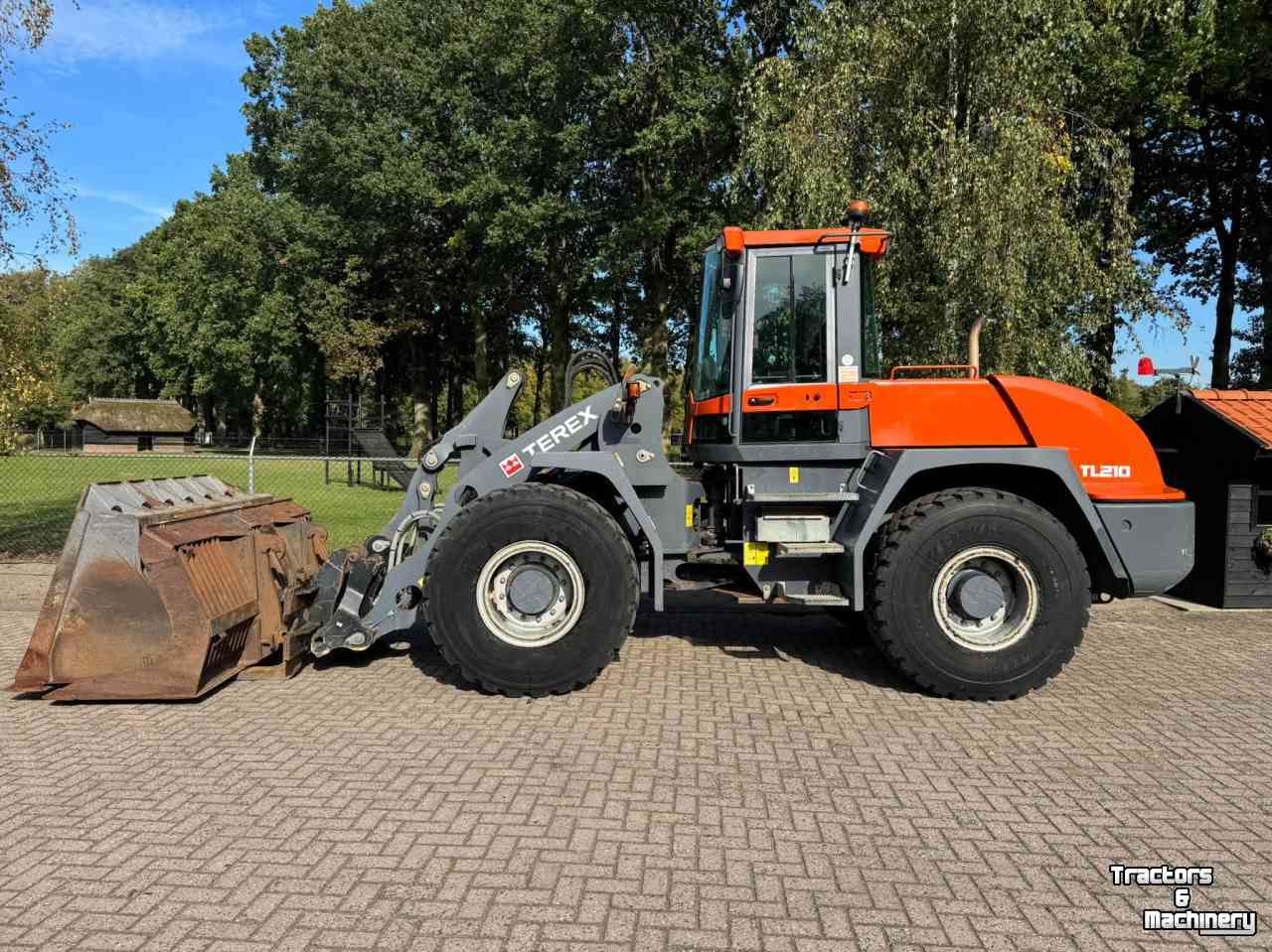 Shovel / Wiellader / Kniklader Terex Terex TL210 Shovel LOADER