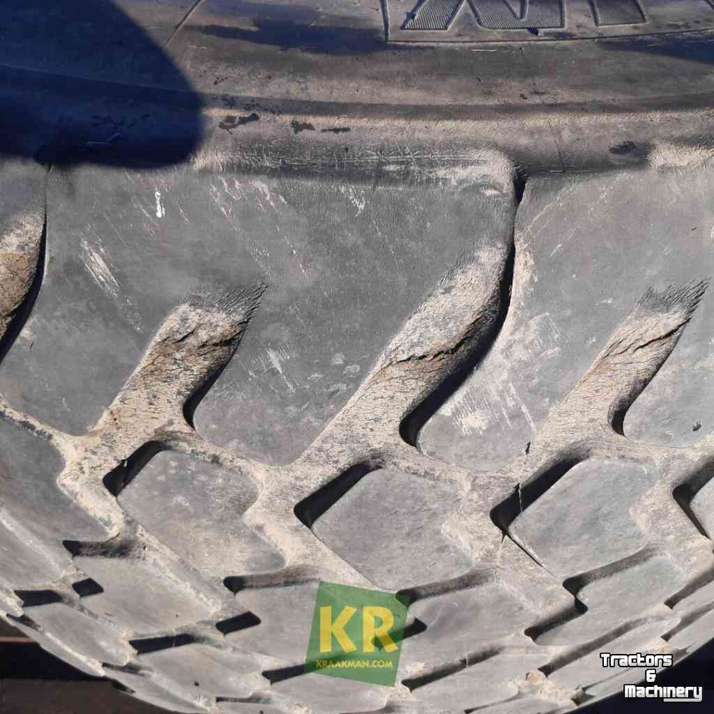 Wielen, Banden, Velgen & Afstandsringen Michelin 710/50R26.5 Cargo