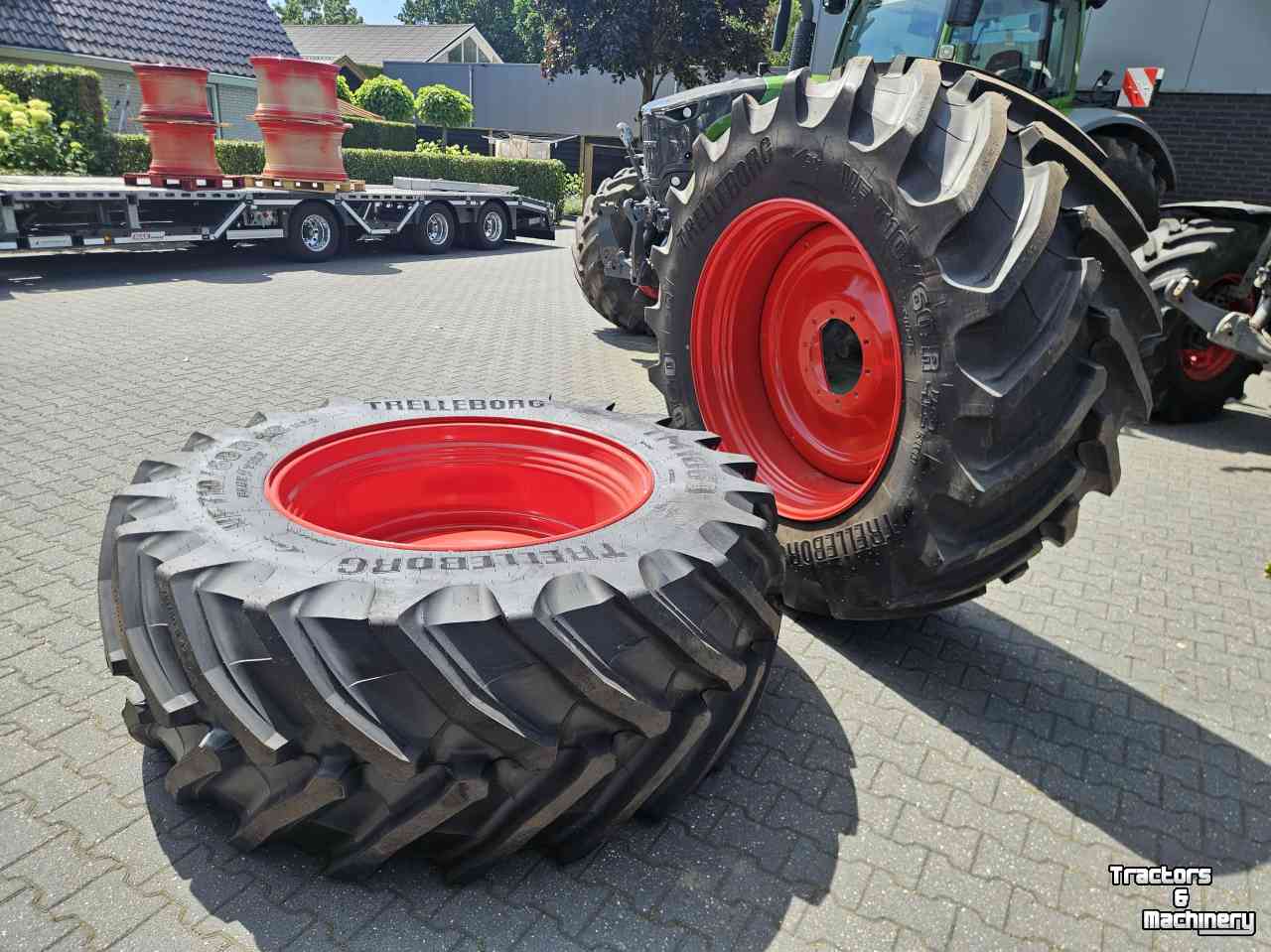 Wielen, Banden, Velgen & Afstandsringen Trelleborg 710/60R42 en 600/60R30