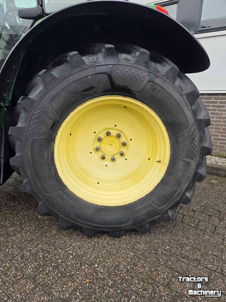 Tractor / Trekker John Deere 6155M