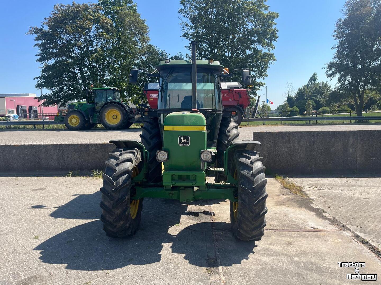 Tractor / Trekker John Deere 3140