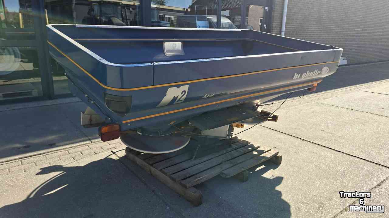 Kunstmeststrooier Bogballe M2 BASE  Calibrator 2003 strooicomputer