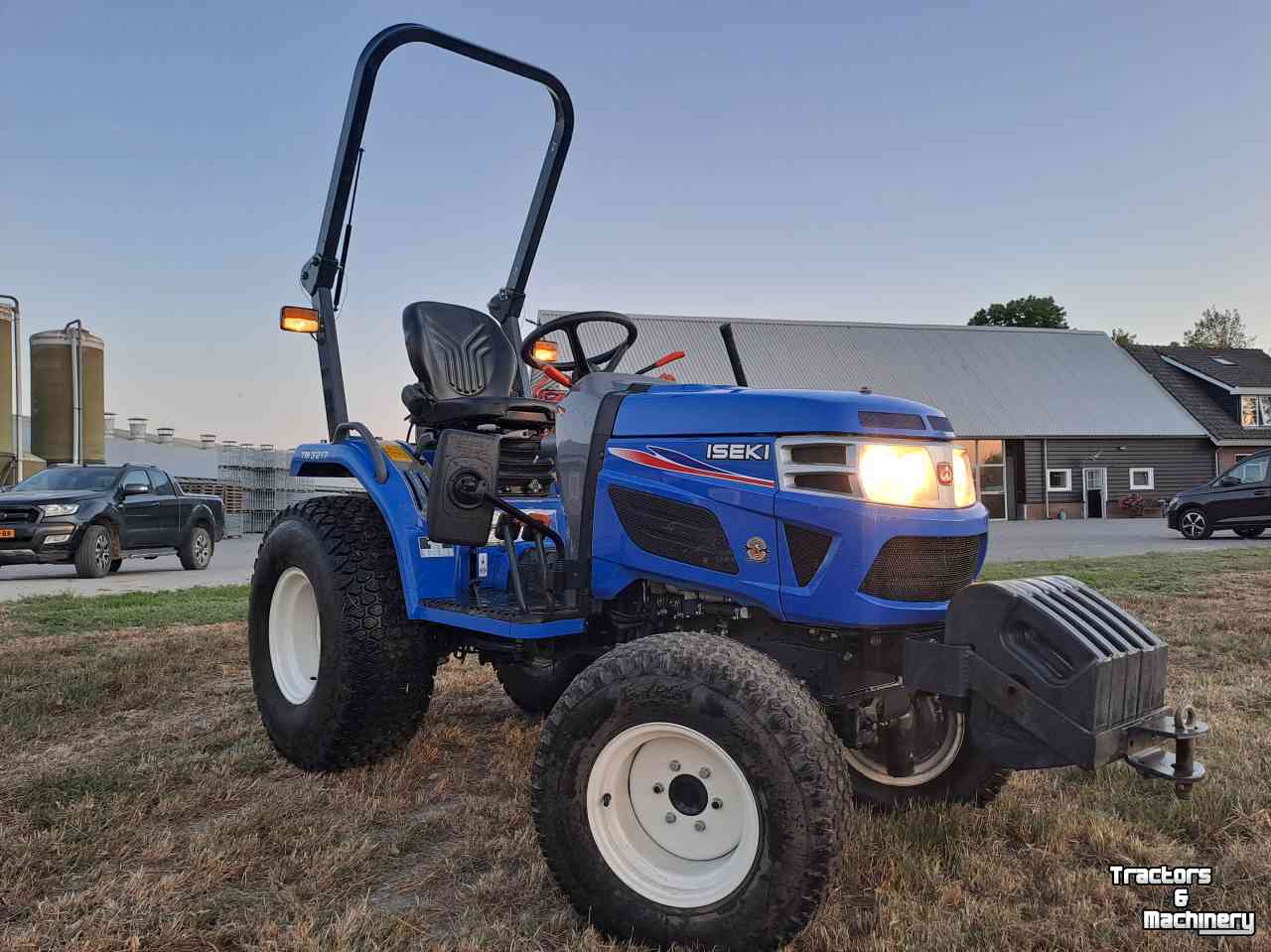 Compact tractor Iseki TM3217