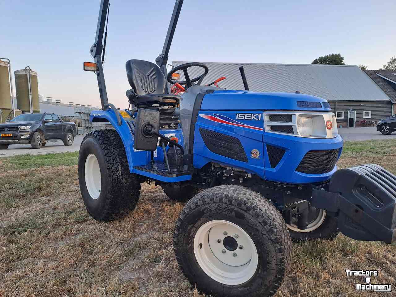 Compact tractor Iseki TM3217