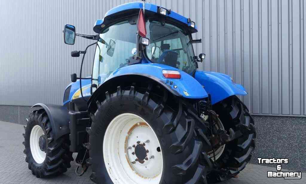 Traktoren New Holland T6090