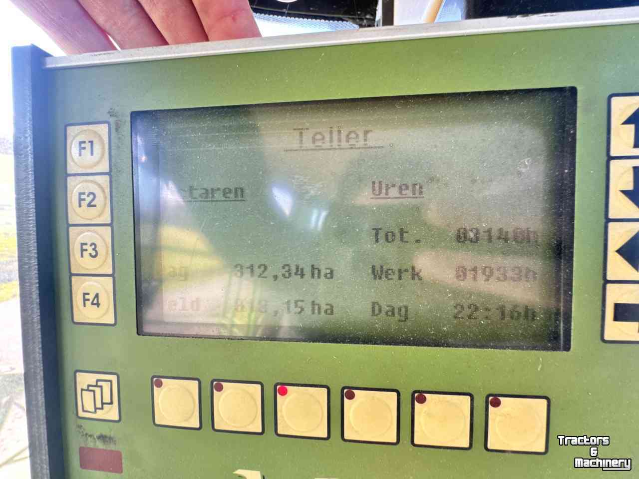 Zelfrijdende maaier Krone Big M 1