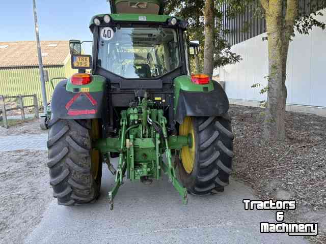 Tractor / Trekker John Deere 6320