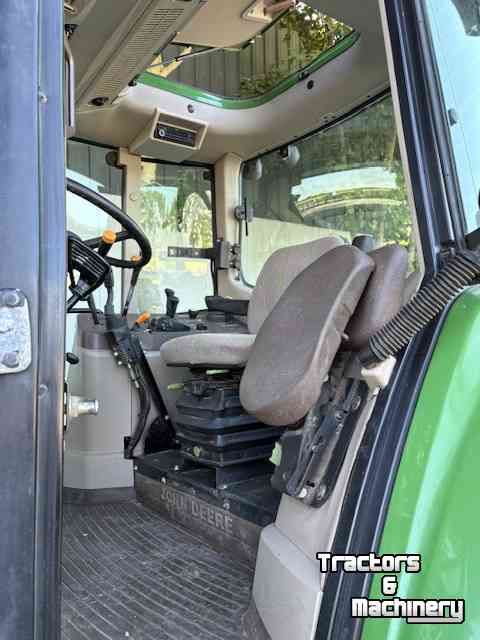 Tractor / Trekker John Deere 6320