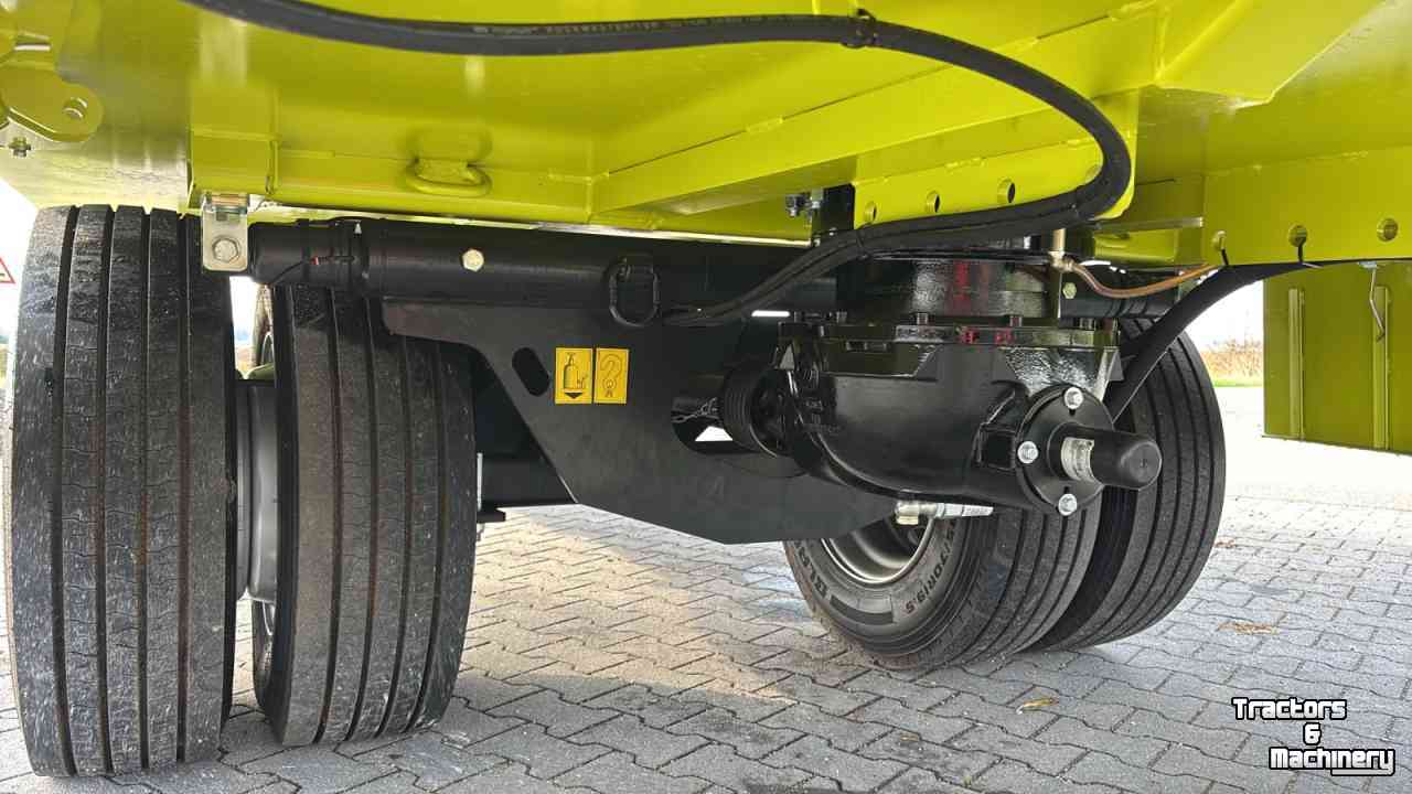 Voermengwagen Storti T2S 240 voermengwagen